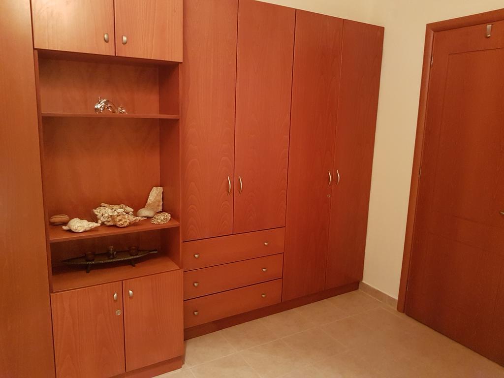 Melina'S Apartments Kalavarda Экстерьер фото