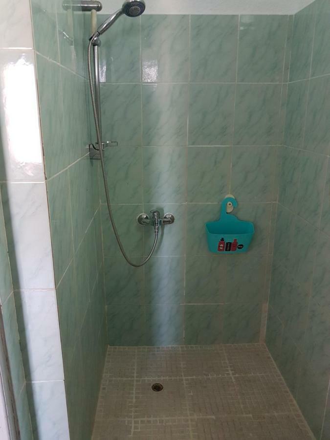 Melina'S Apartments Kalavarda Экстерьер фото